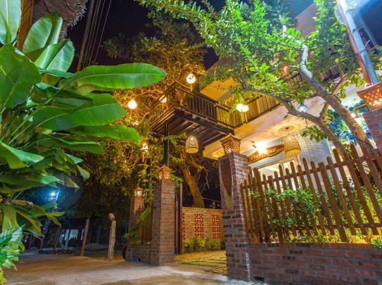 Peach House Bed and Breakfast Hội An Buitenkant foto